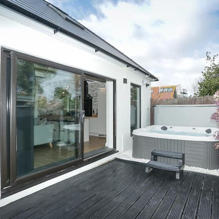 The Broadway Beach House With Hot Tub Herne Bay Luaran gambar