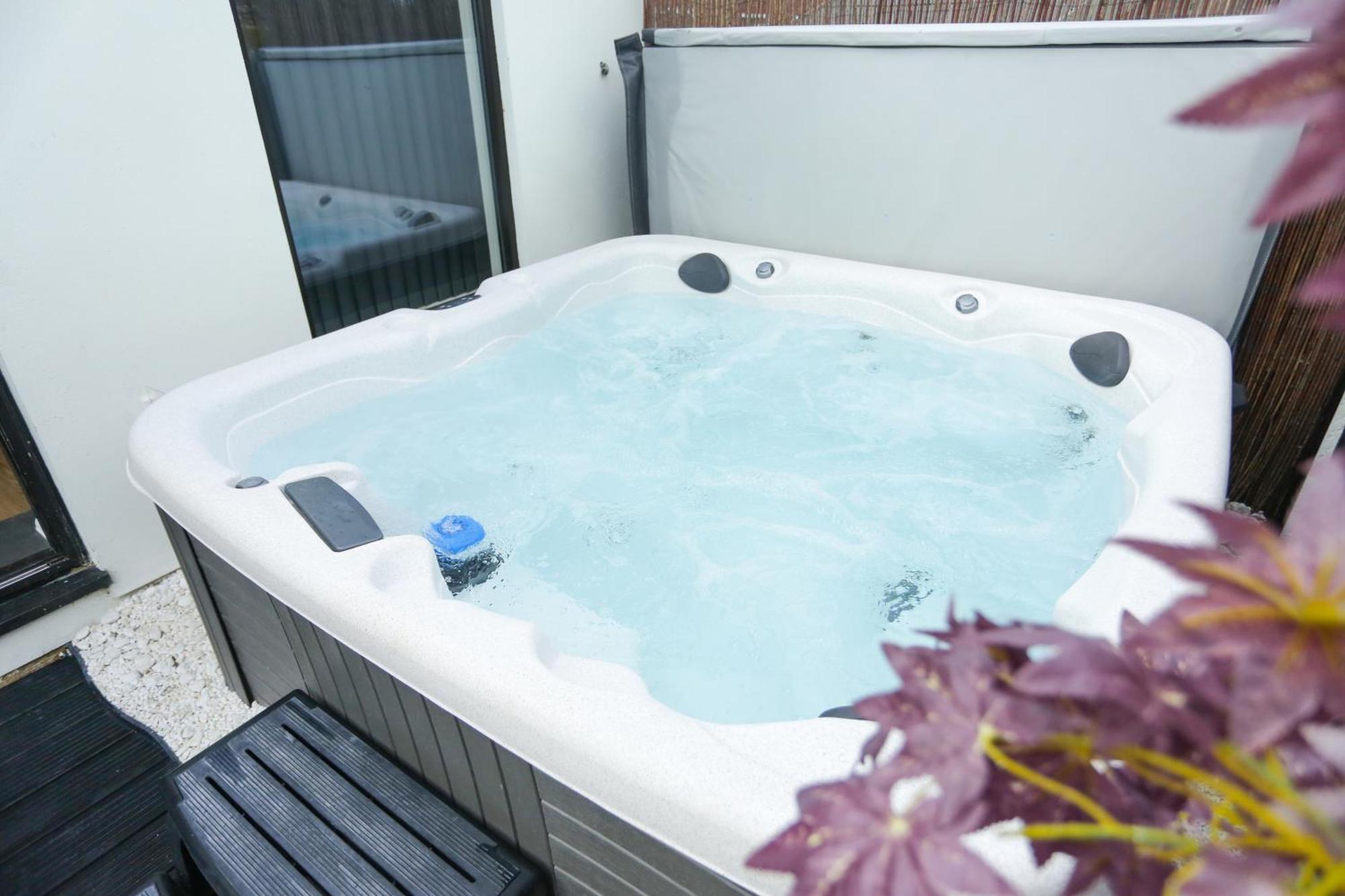 The Broadway Beach House With Hot Tub Herne Bay Luaran gambar
